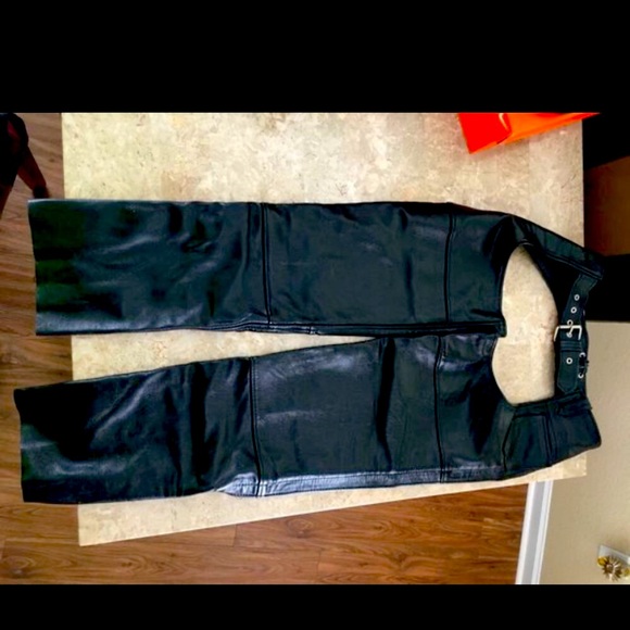 FMC Leather Motorcycle Chaps - Picture 2 of 16
